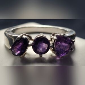 Vintage 3 Stone Amethyst Sterling Silver Ring